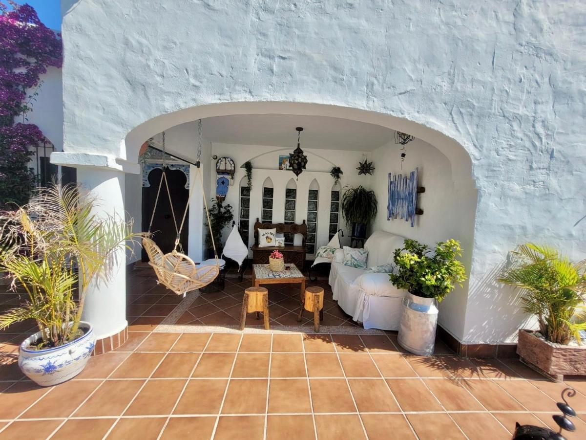 Gatu Premium Villa Lurberri Piscina Privada, 4 Dormitorios, 2 Banos, Parking , Jardines, " Preferente Mayores De 25 Anos Y Familias " In Y Barbacoa Chiclana de la Frontera Buitenkant foto