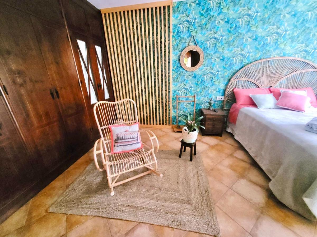 Gatu Premium Villa Lurberri Piscina Privada, 4 Dormitorios, 2 Banos, Parking , Jardines, " Preferente Mayores De 25 Anos Y Familias " In Y Barbacoa Chiclana de la Frontera Buitenkant foto
