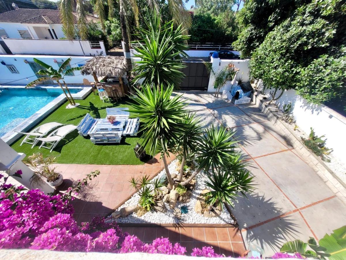 Gatu Premium Villa Lurberri Piscina Privada, 4 Dormitorios, 2 Banos, Parking , Jardines, " Preferente Mayores De 25 Anos Y Familias " In Y Barbacoa Chiclana de la Frontera Buitenkant foto