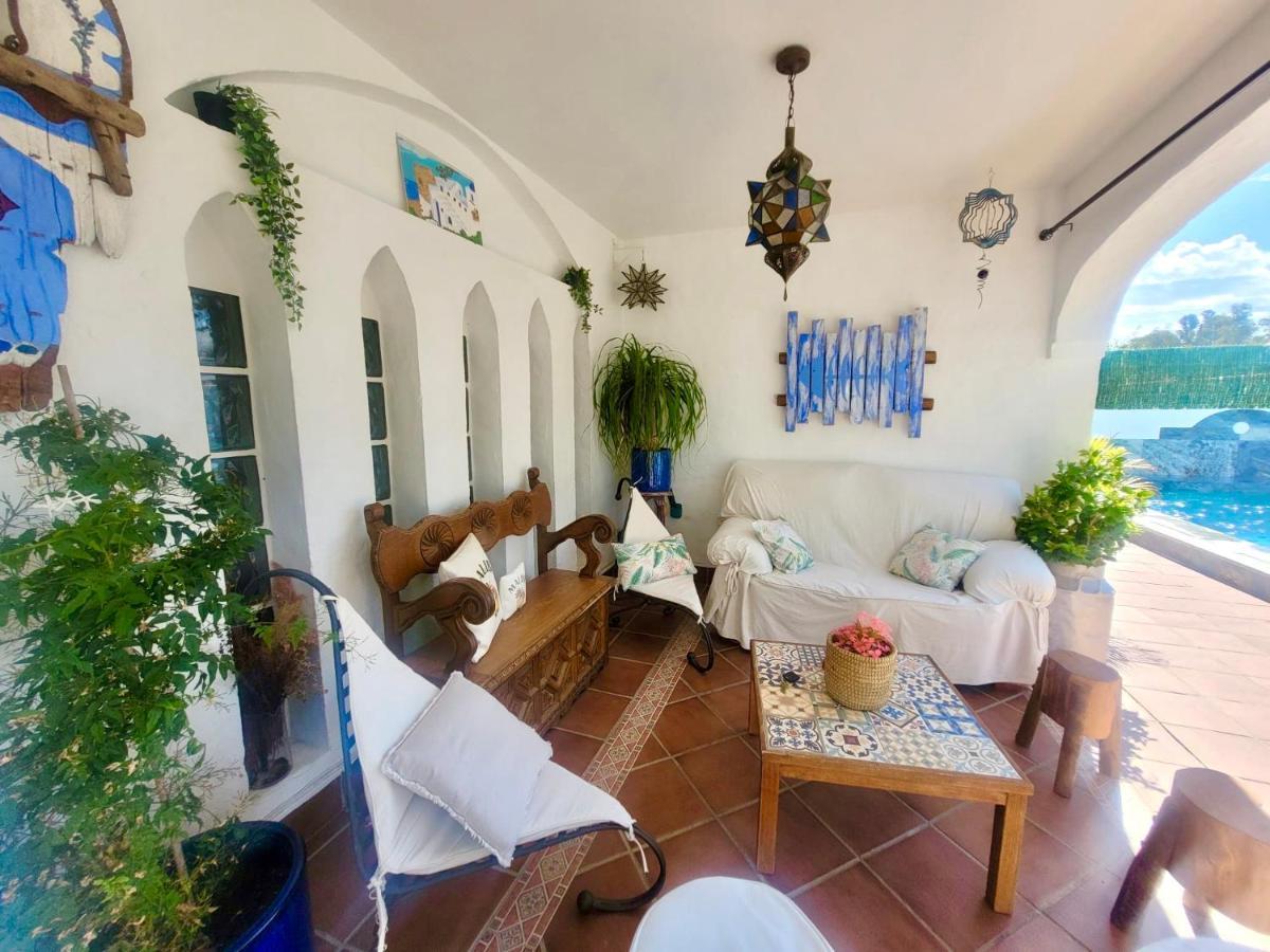 Gatu Premium Villa Lurberri Piscina Privada, 4 Dormitorios, 2 Banos, Parking , Jardines, " Preferente Mayores De 25 Anos Y Familias " In Y Barbacoa Chiclana de la Frontera Buitenkant foto